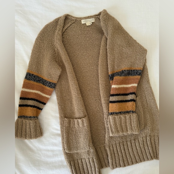 Cozy tan open sweater - Picture 4 of 5
